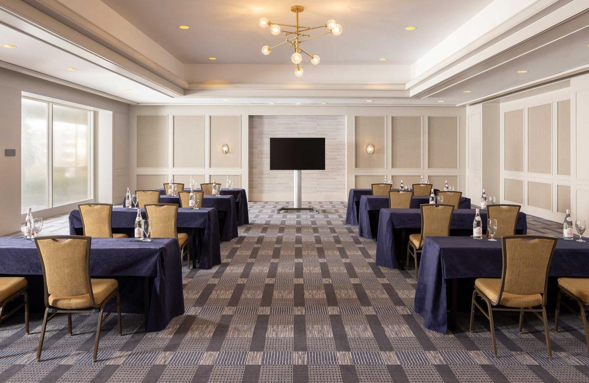Omni Las Colinas Hotel Irving Exterior photo